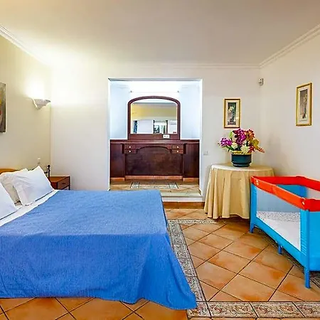 Ξενοδοχείο Privada De 7 Quartos,piscina Aquecida,a/c